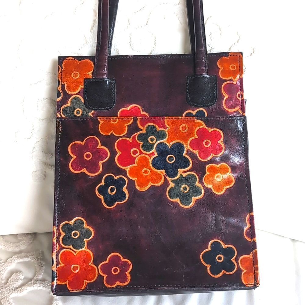 100% Genuine Leather Plum Colored 🏵️Flower Power -Vintage Leather Handbag/Tote - Picture 14 of 15